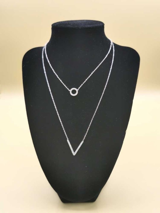 Chaine double, avec V et rond, petits strass
