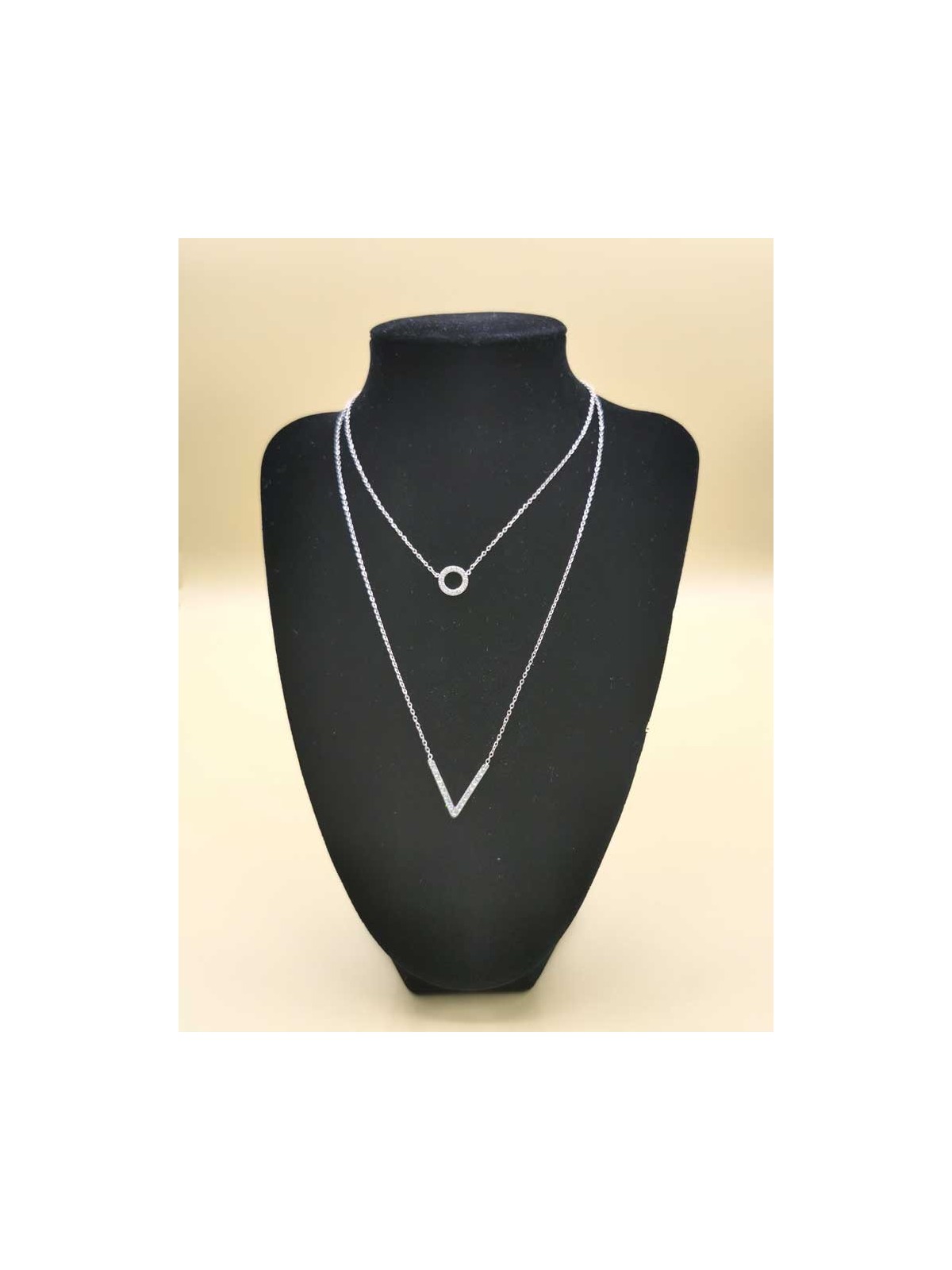 Chaine double, avec V et rond, petits strass