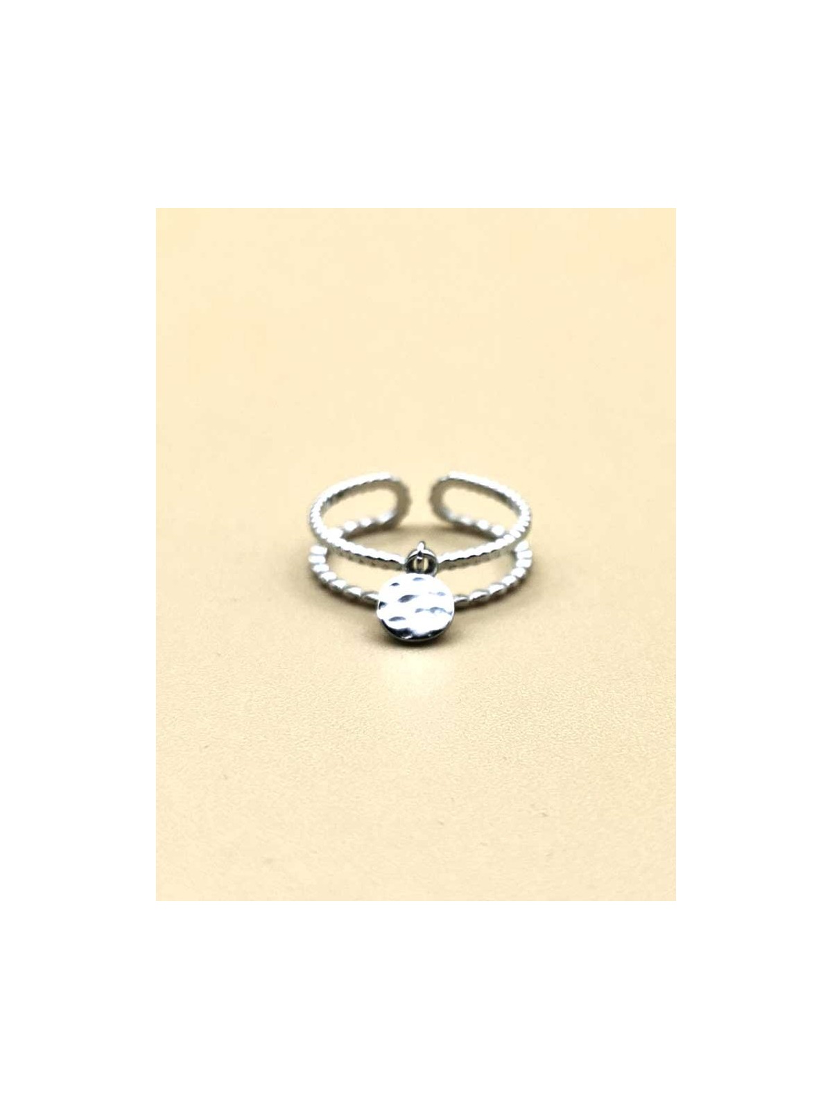 Bague Double Anneau Petit pendentif Martelé