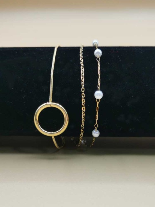Bracelet Triple Chaînes Anneau et Perles