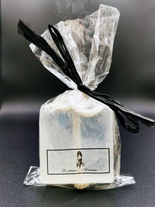 Savon glycériné avec corde 65g